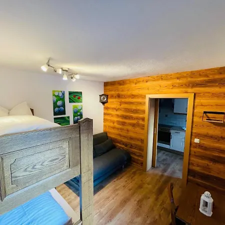 Natursport Heutal Appartements Ski-In & Ski-Out Unken Exterior photo
