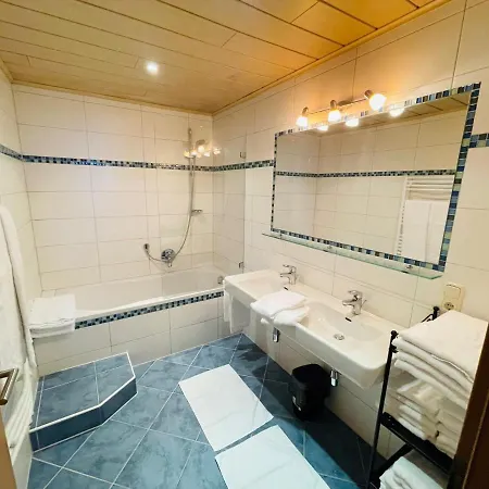 Natursport Heutal Appartements Ski-In & Ski-Out Unken Exterior photo