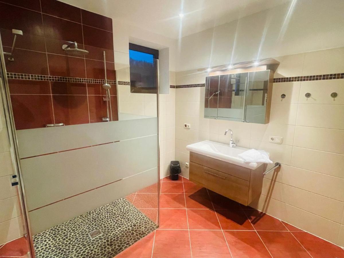 Apartment Natursport Heutal Ski-in & Ski-out Unken